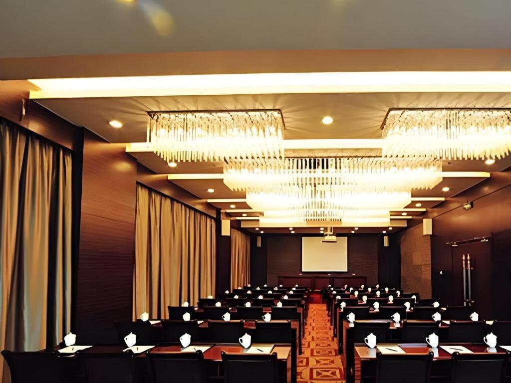 Fortune Hotel Longyan Exteriör bild