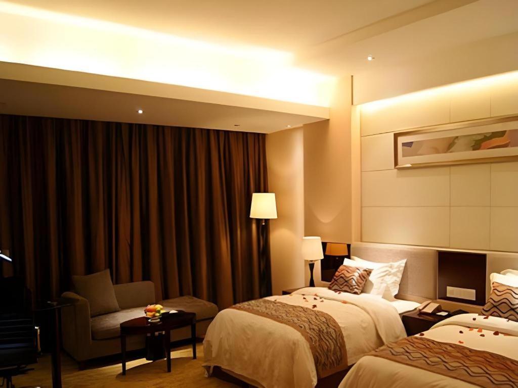 Fortune Hotel Longyan Exteriör bild