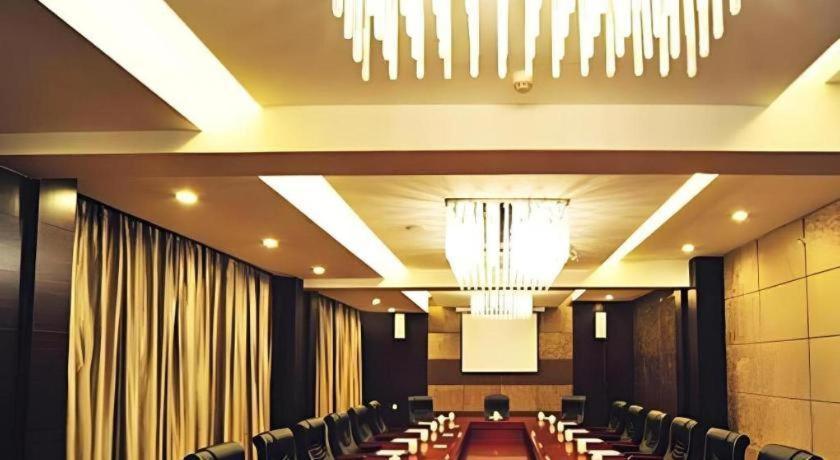 Fortune Hotel Longyan Exteriör bild