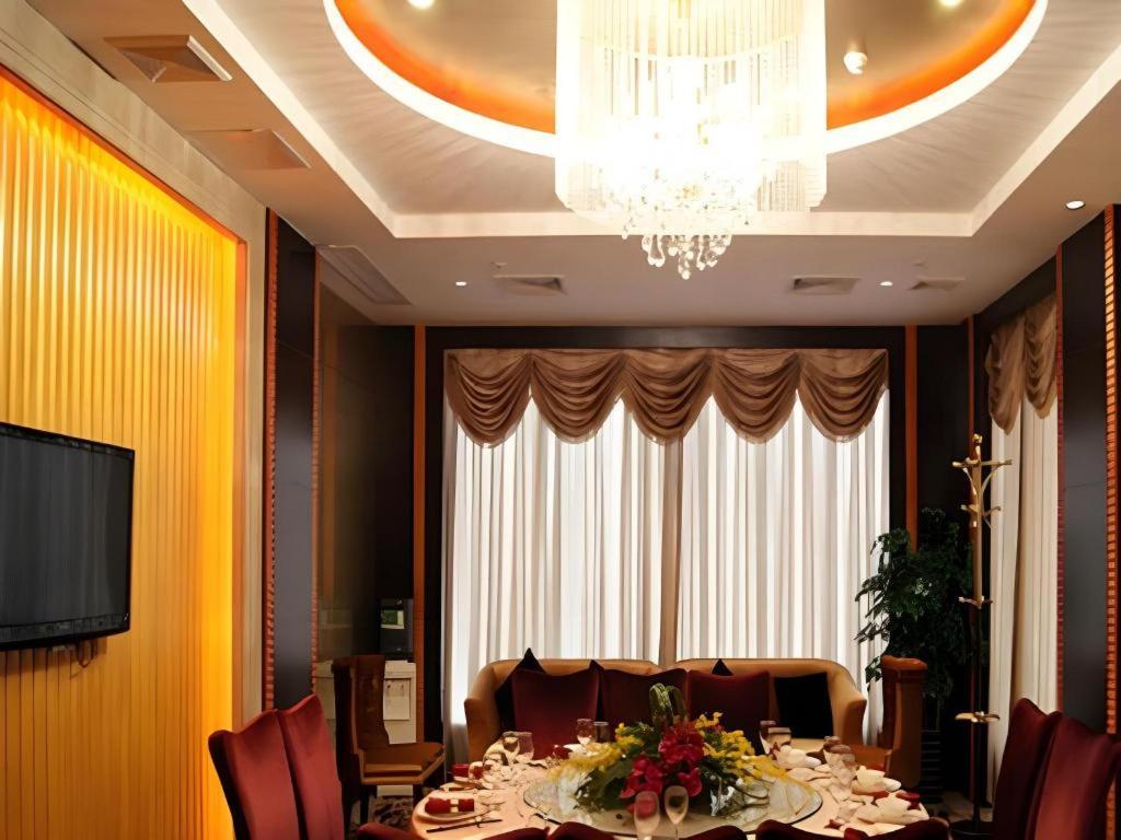 Fortune Hotel Longyan Exteriör bild